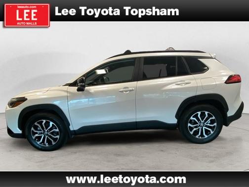 2025 Toyota Corolla Cross Hybrid SE