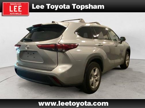 2022 Toyota Highlander LE