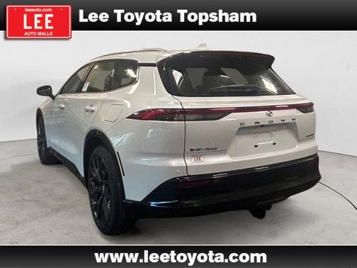 2025 Toyota Crown Signia Limited