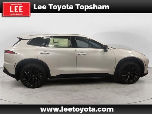 2025 Toyota Crown Signia Limited