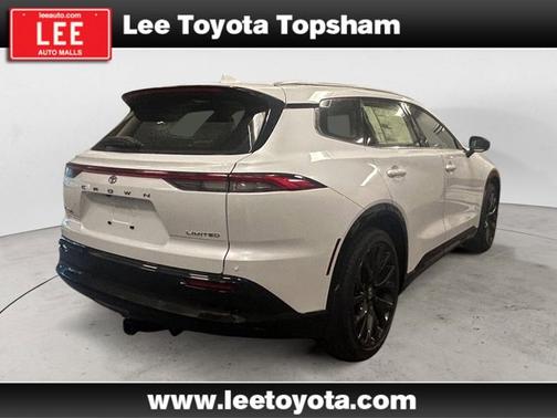 2025 Toyota Crown Signia Limited