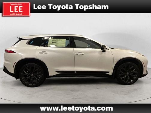 2025 Toyota Crown Signia Limited