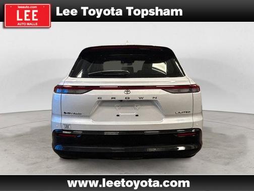 2025 Toyota Crown Signia Limited