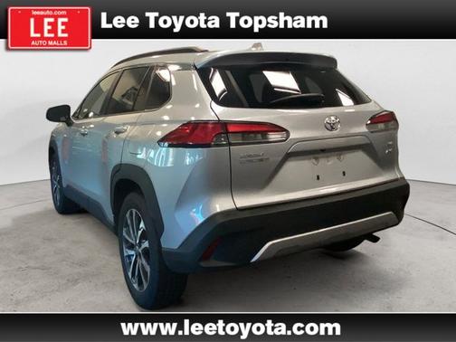 2024 Toyota Corolla Cross XLE