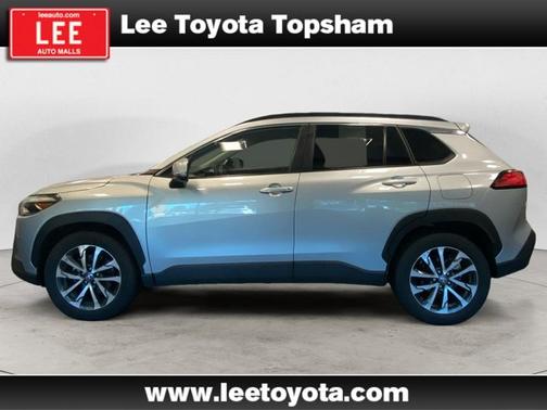 2024 Toyota Corolla Cross XLE