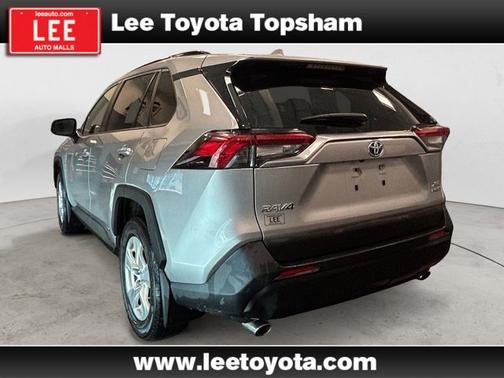 2020 Toyota RAV4 Hybrid XLE