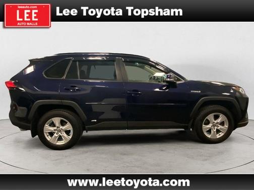 2020 Toyota RAV4 Hybrid XLE