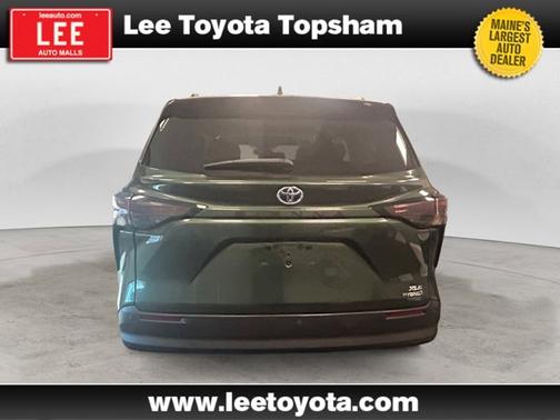 2024 Toyota Sienna XLE