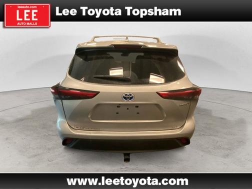 2021 Toyota Highlander Hybrid XLE
