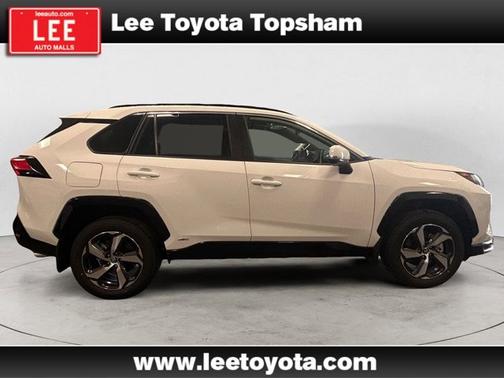 2025 Toyota RAV4 Plug-In Hybrid SE