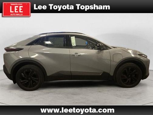 Cement 2026 Toyota C-HR SE