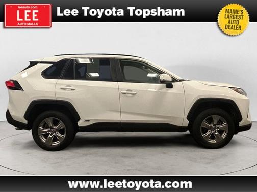 2022 Toyota RAV4 Hybrid XLE