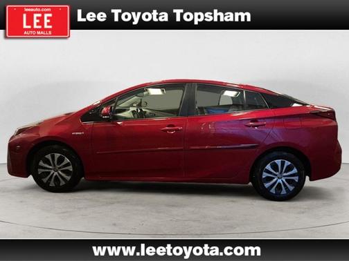 2019 Toyota Prius XLE AWD e