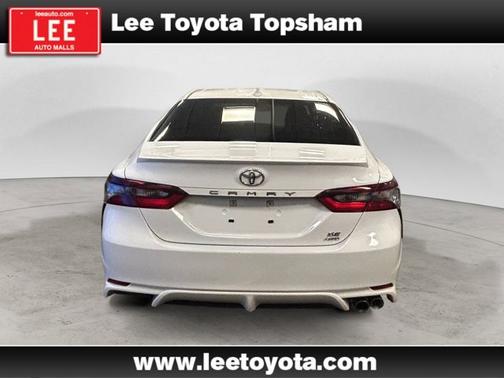 Ice 2023 Toyota Camry SE