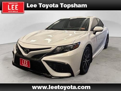 Ice 2023 Toyota Camry SE
