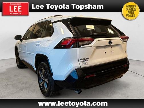 2024 Toyota RAV4 Prime SE