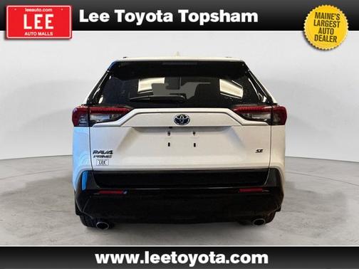 2024 Toyota RAV4 Prime SE