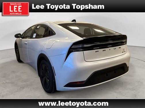 2026 Toyota Prius Plug-In Hybrid SE