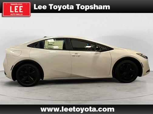 2026 Toyota Prius Plug-In Hybrid SE