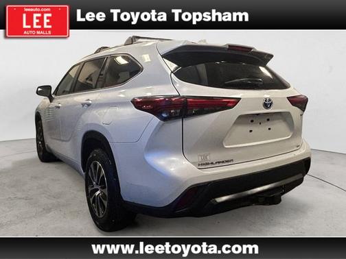 2023 Toyota Highlander Hybrid XLE