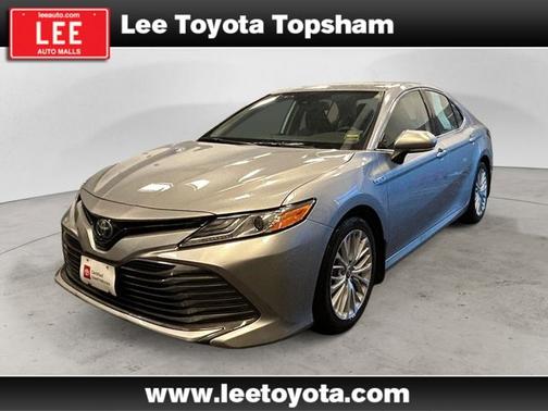 2020 Toyota Camry Hybrid XLE