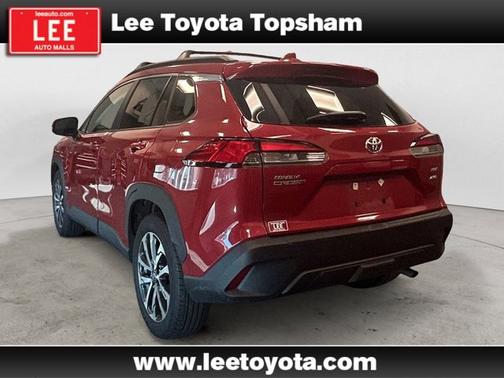 2024 Toyota Corolla Cross XLE