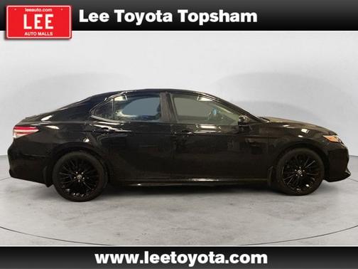 2020 Toyota Camry SE Nightshade