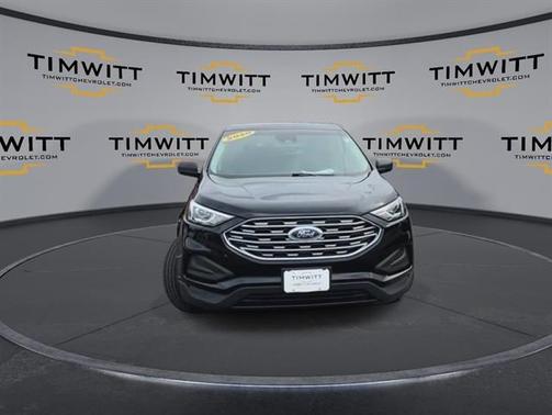 2020 Ford Edge SE