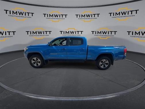 2016 Toyota Tacoma SR5