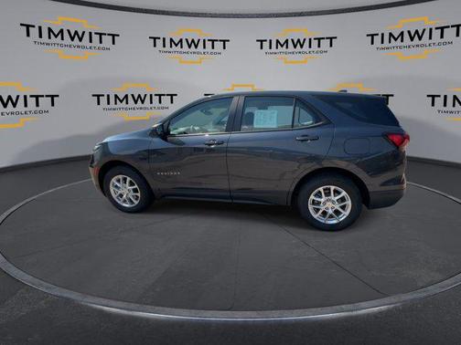 2022 Chevrolet Equinox LS