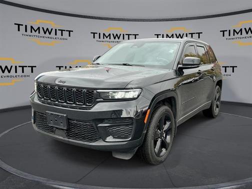 2022 Jeep Grand Cherokee Altitude