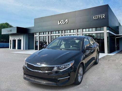 Ebony Black 2018 Kia Optima LX