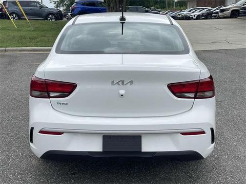 2022 Kia Rio LX