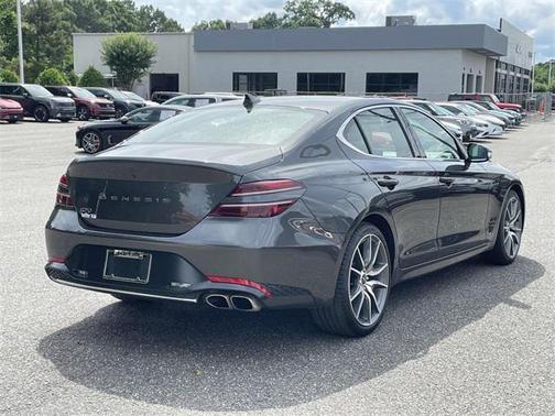 2023 Genesis G70 2.0T RWD