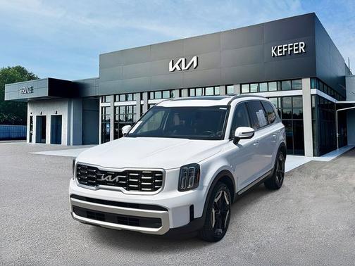 White Pearl 2025 Kia Telluride S