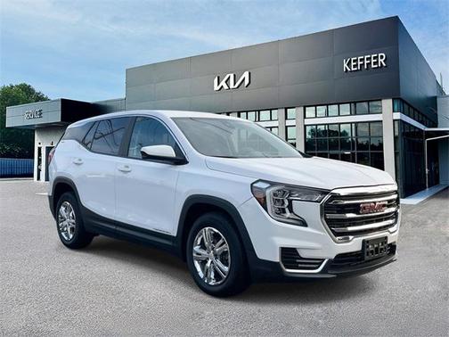 2022 GMC Terrain SLE