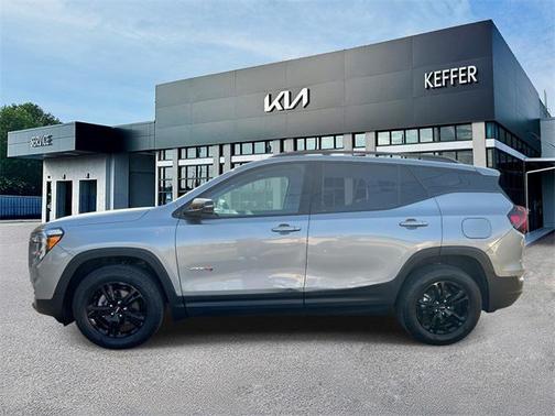 2023 GMC Terrain AWD AT4