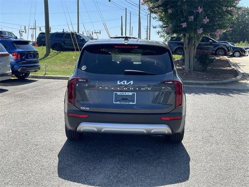 2022 Kia Telluride LX
