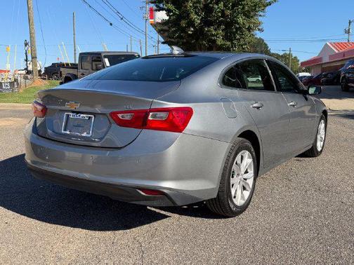 Sterling Gray Metallic 2025 Chevrolet Malibu FWD 1LT