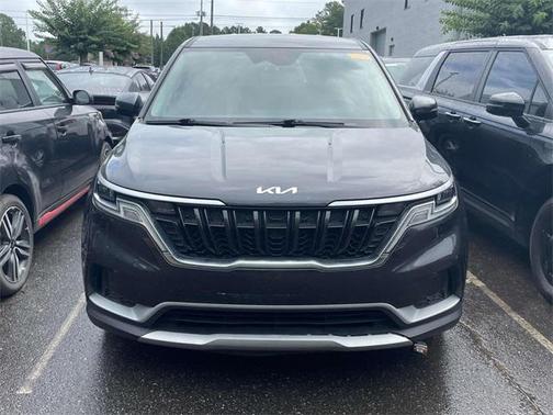 2022 Kia Carnival LX