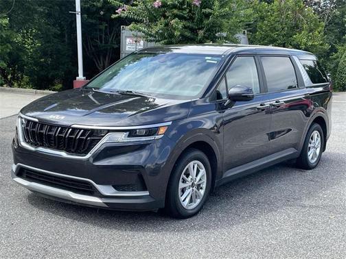 2022 Kia Carnival LX