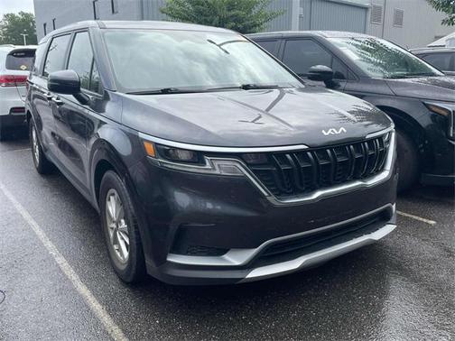 2022 Kia Carnival LX