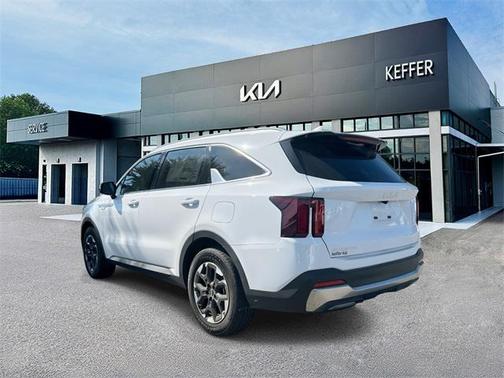 2025 Kia Sorento S