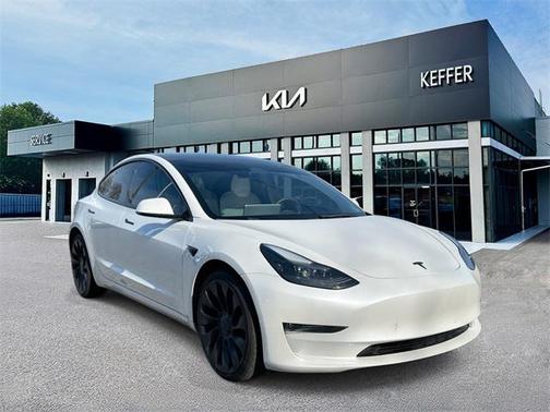 2023 Tesla Model 3 Performance