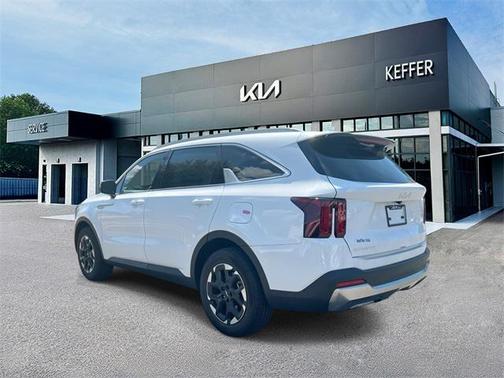 2025 Kia Sorento S
