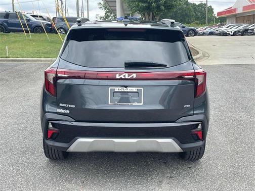 2025 Kia Seltos SX Turbo