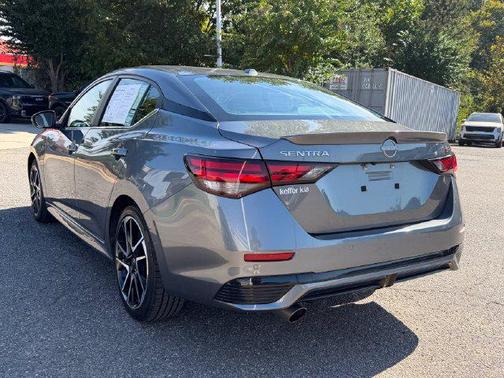 Gun Metallic 2025 Nissan Sentra SR