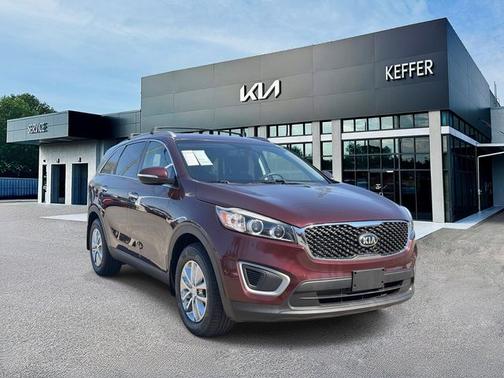 2017 Kia Sorento LX