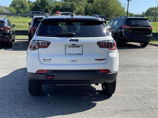 2024 Jeep Compass Trailhawk