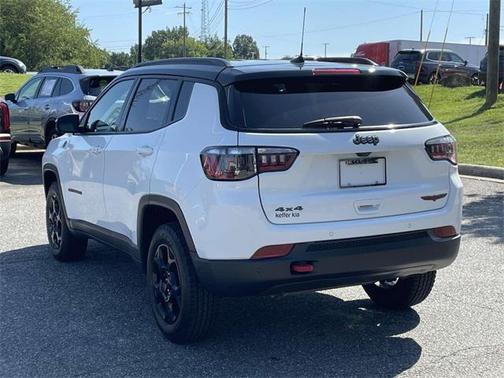 2024 Jeep Compass Trailhawk